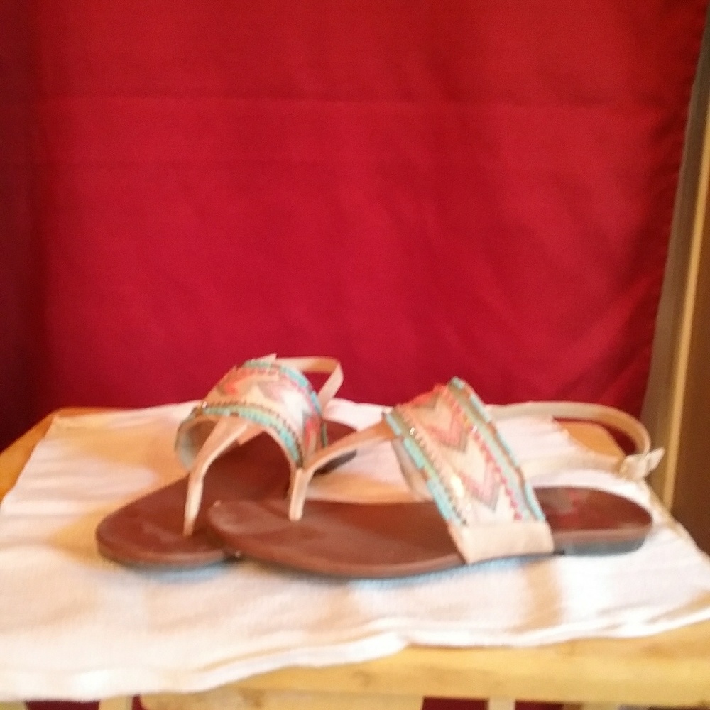 Sandles - Picture 2 of 2